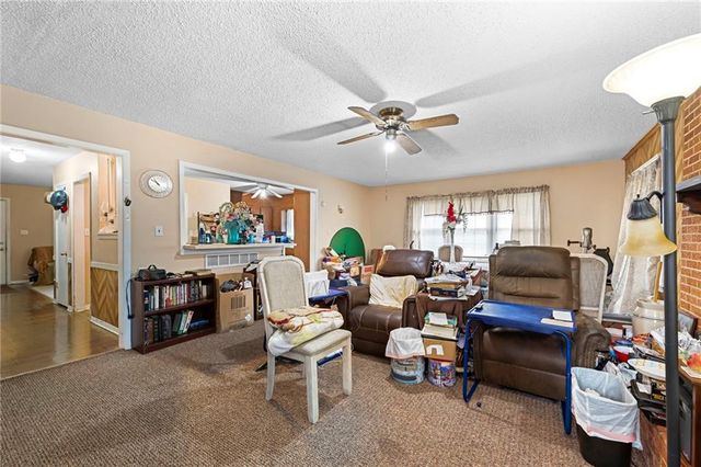 2930 N 64th Terrace, Kansas City, KS 66104