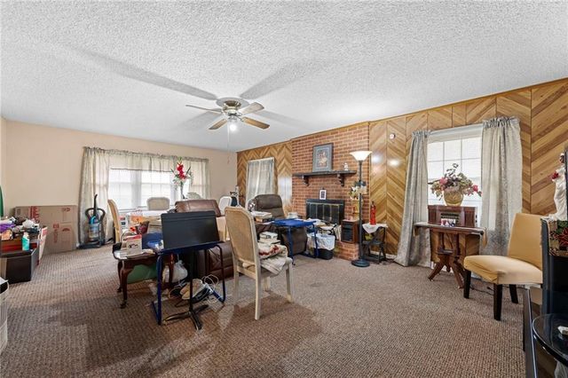 2930 N 64th Terrace, Kansas City, KS 66104