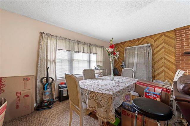 2930 N 64th Terrace, Kansas City, KS 66104