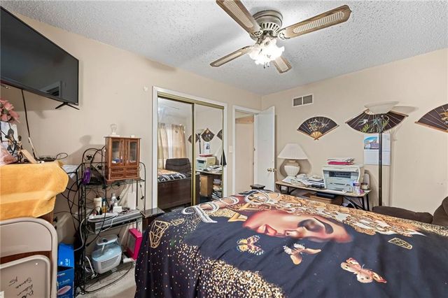 2930 N 64th Terrace, Kansas City, KS 66104