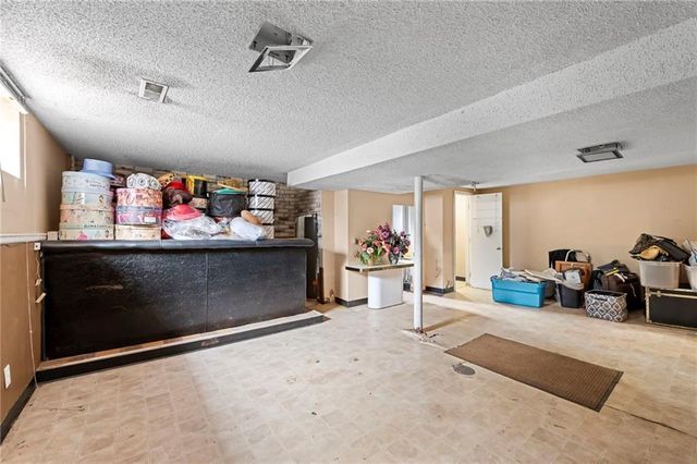 2930 N 64th Terrace, Kansas City, KS 66104