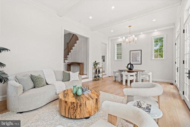 1004 VIRGINIA AVE, Alexandria, VA 22302