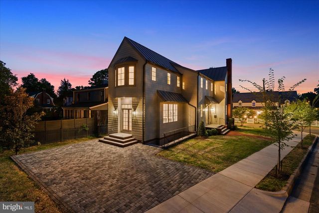 1004 VIRGINIA AVE, Alexandria, VA 22302