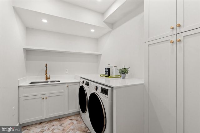 1004 VIRGINIA AVE, Alexandria, VA 22302