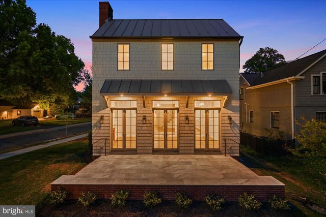 1004 VIRGINIA AVE, Alexandria, VA 22302