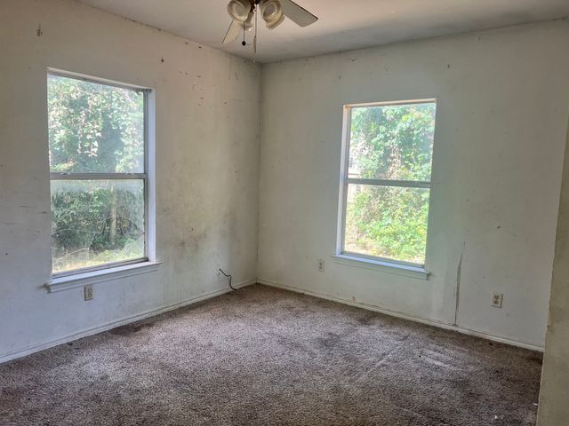 1107 Wayne Street, Fort Worth, TX 76117