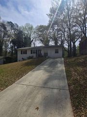 3548 Fairlane Drive, Atlanta, GA 30331