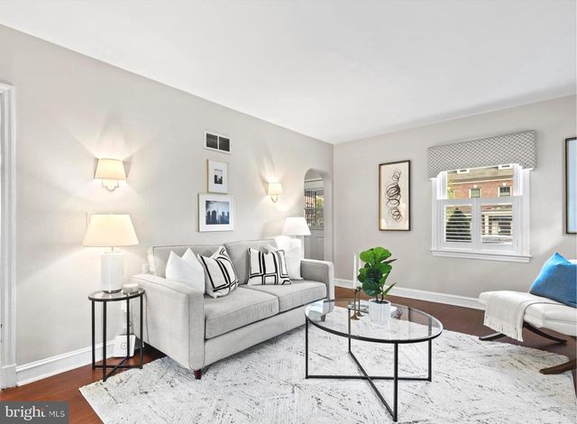 6118 SLIGO MILL RD NE, Washington, DC 20011