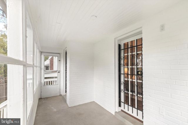 6118 SLIGO MILL RD NE, Washington, DC 20011