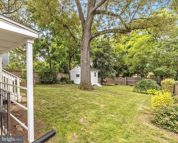 6118 SLIGO MILL RD NE, Washington, DC 20011