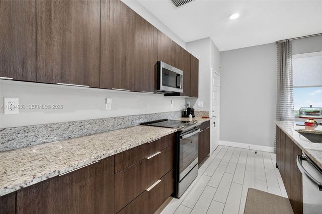 4740 NW 84th Ave 4740, Doral, FL 33166