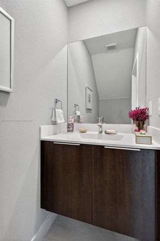 4740 NW 84th Ave 4740, Doral, FL 33166