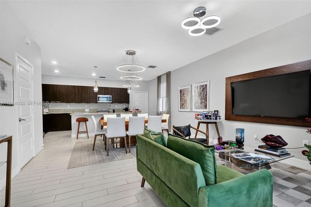 4740 NW 84th Ave 4740, Doral, FL 33166