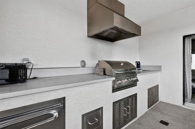 4740 NW 84th Ave 4740, Doral, FL 33166