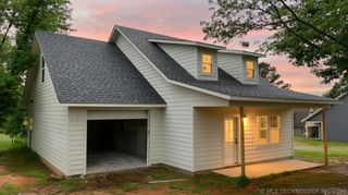 1867 Rockford Drive, Eufaula, OK 74432