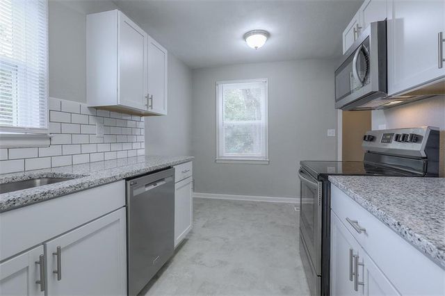 11308 E 78th Street, Raytown, MO 64138