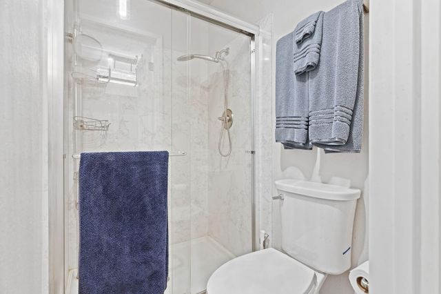 7610 Lakeridge Cir, Elk Grove, CA 95624