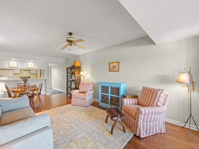 33 Plantation Drive 103, Vero Beach, FL 32966