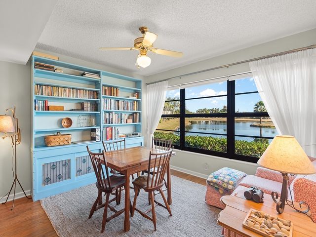 33 Plantation Drive 103, Vero Beach, FL 32966