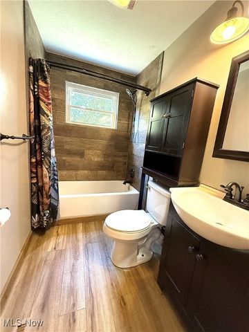 1405 15th Avenue, Parkersburg, WV 26101