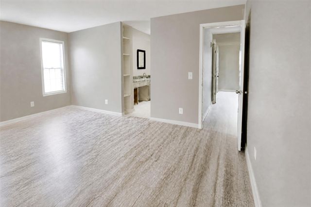 17805 Villa Way Drive, Spring, TX 77379