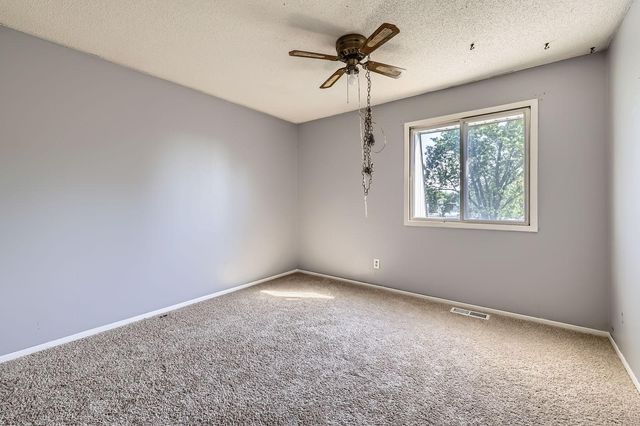 3944 76th Way E, Inver Grove Heights, MN 55076