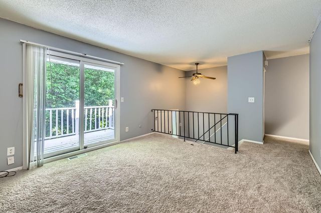 3944 76th Way E, Inver Grove Heights, MN 55076