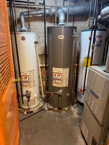 2434 W Pershing Road, Chicago, IL 60632