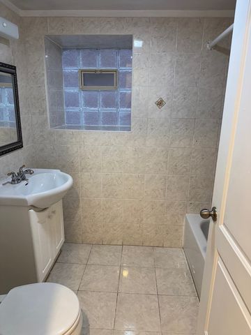 2434 W Pershing Road, Chicago, IL 60632