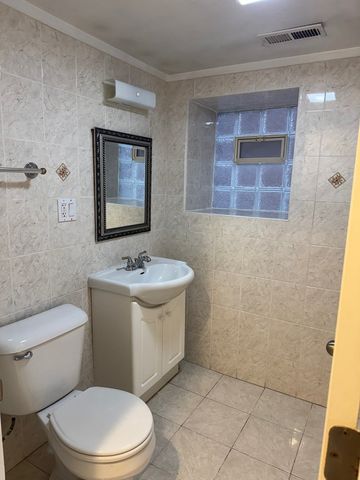 2434 W Pershing Road, Chicago, IL 60632