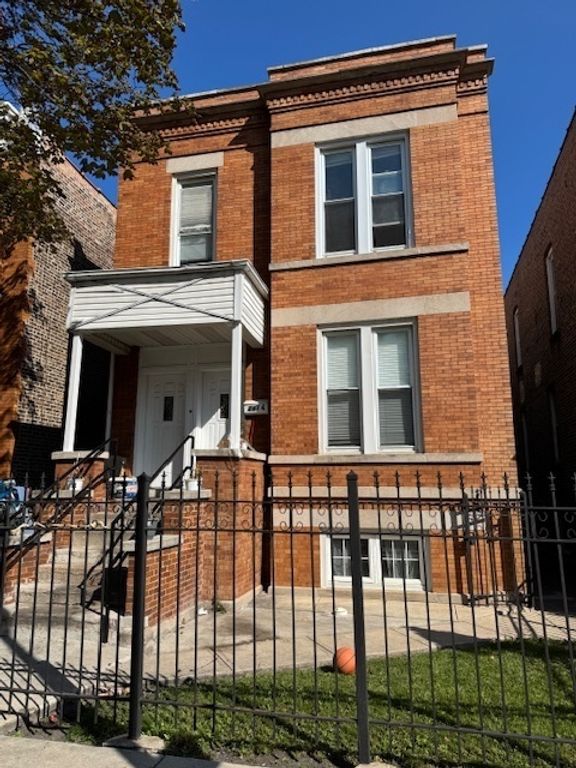 2434 W Pershing Road, Chicago, IL 60632
