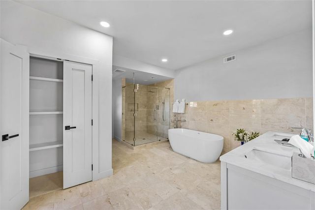 215 NW 16th Street, Oklahoma City, OK 73103