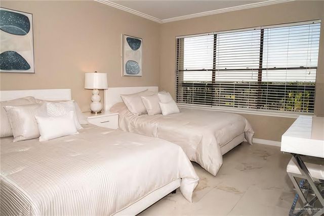 2900 Ashley Drive 604, Pharr, TX 78577