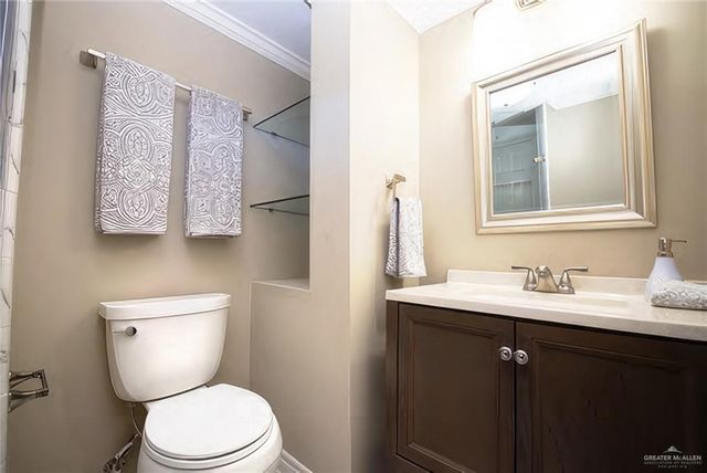 2900 Ashley Drive 604, Pharr, TX 78577