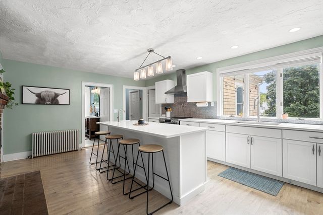 142 Elm Street, Kingston, MA 02364