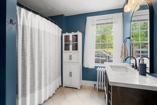 142 Elm Street, Kingston, MA 02364