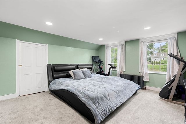 142 Elm Street, Kingston, MA 02364