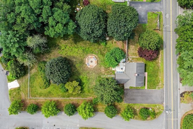142 Elm Street, Kingston, MA 02364