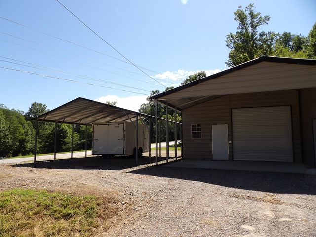795 Sunnyside Road, Hiawassee, GA 30546