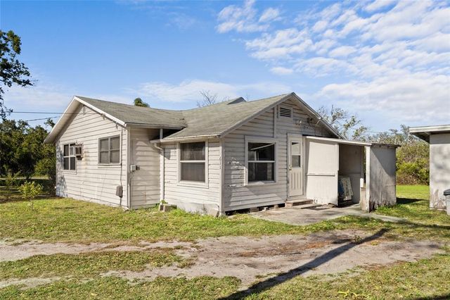 611 29TH STREET E, Bradenton, FL 34208