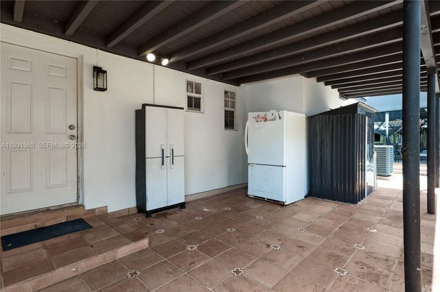 3500 SW 13th St, Miami, FL 33145