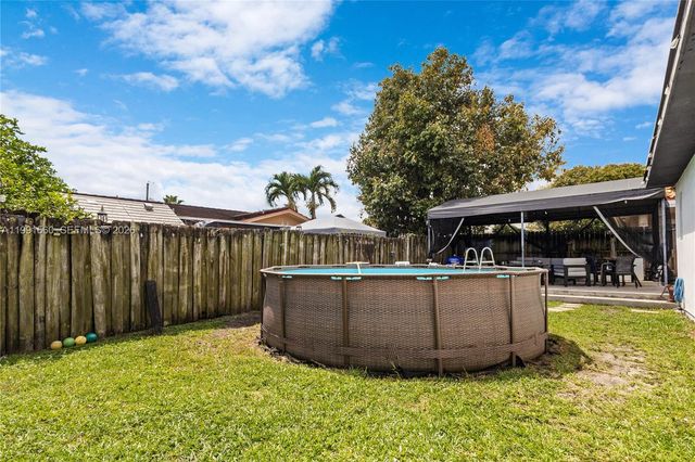 3500 SW 13th St, Miami, FL 33145