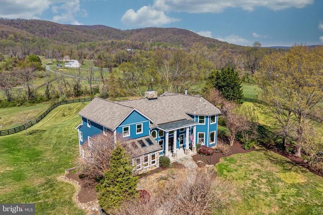 11597 LEEDS CHAPEL LN, Markham, VA 22643