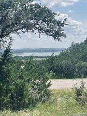 316 Bobby Clark, Canyon Lake, TX 78133