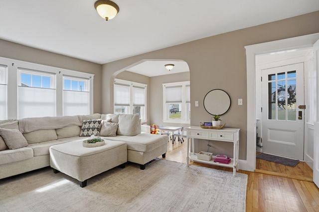 201 West St, Leominster, MA 01453