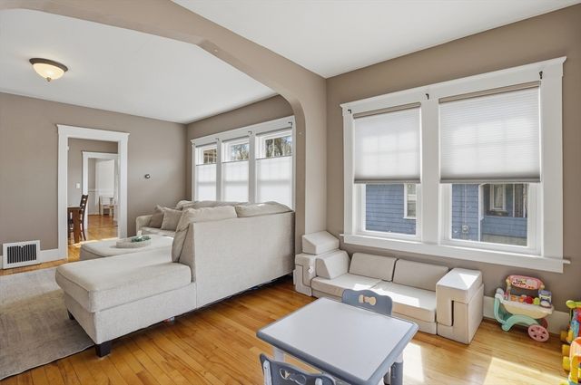 201 West St, Leominster, MA 01453