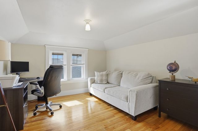 201 West St, Leominster, MA 01453