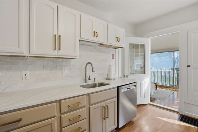 201 West St, Leominster, MA 01453