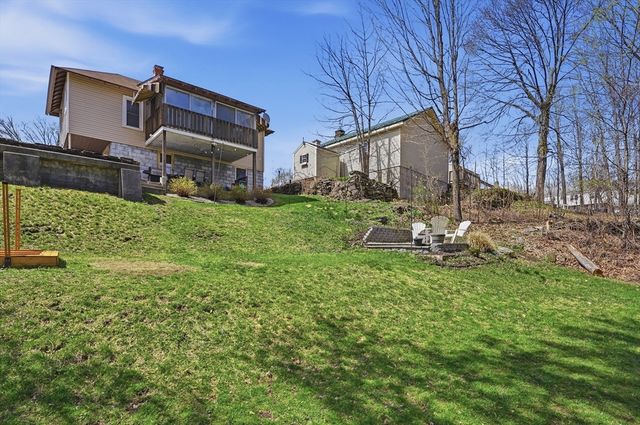 201 West St, Leominster, MA 01453