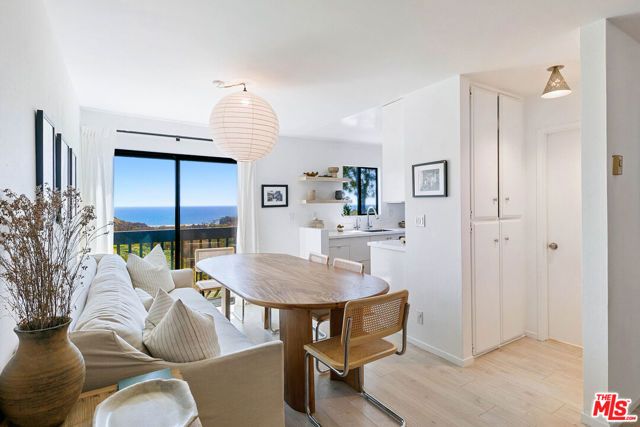 29239 HEATHERCLIFF Road 4, Malibu, CA 90265